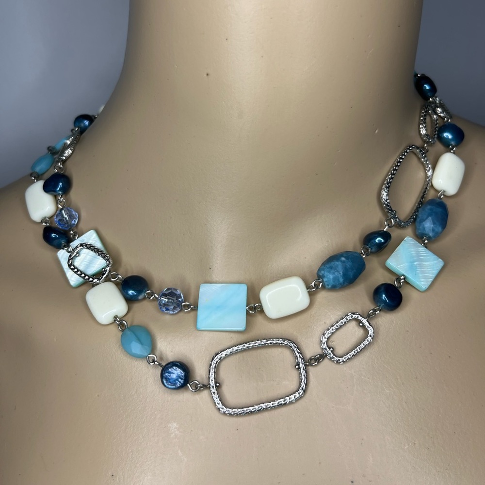 Lia Sophia Shell Pearl Neclace